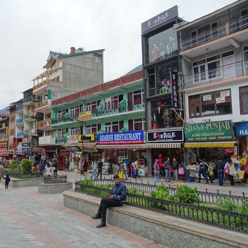 Which Parts of Manali Are Better Explored on Foot?
