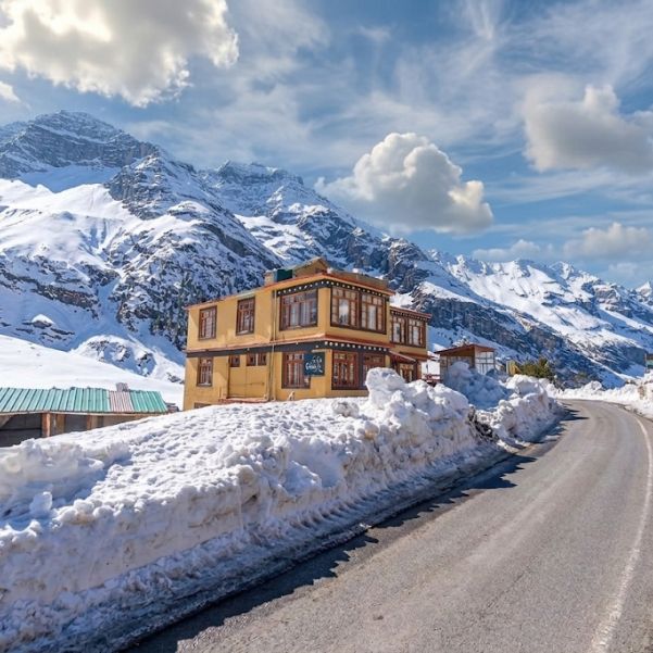 What Most Tourists Get Wrong About Sissu Stays.jpg
