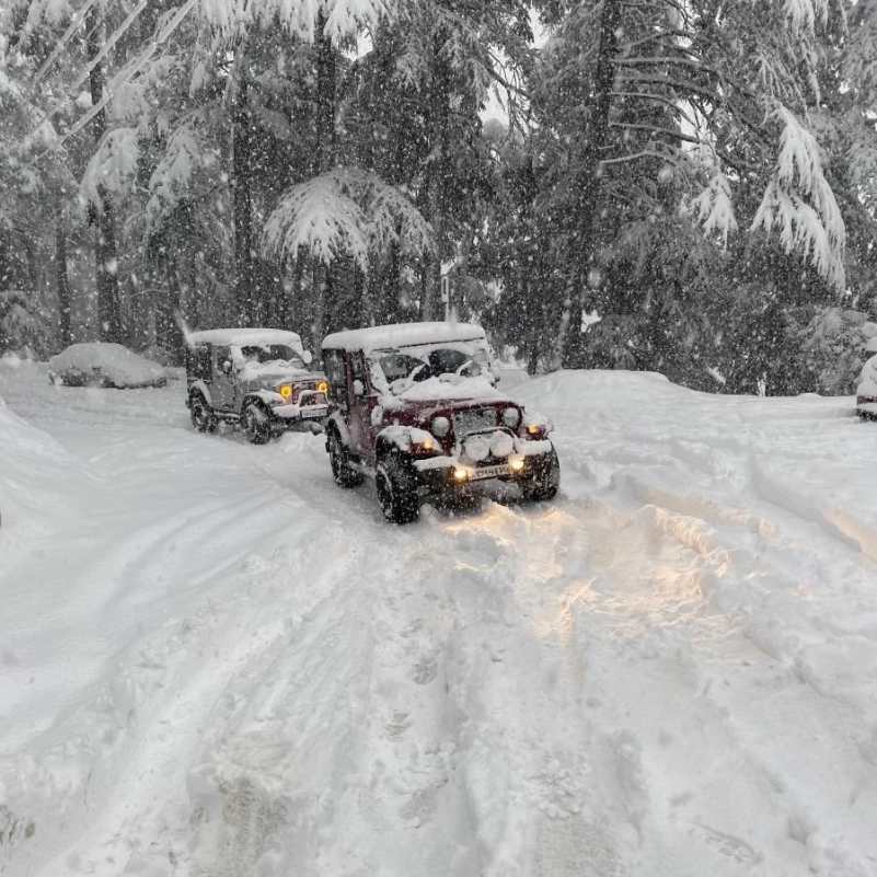 Scorpio N 4x4 on Winter Spiti Valley.jpg