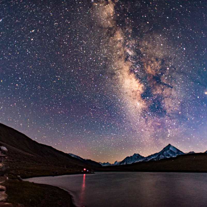 Is New Moon or Full Moon Better for Stargazing in Winter Spiti?