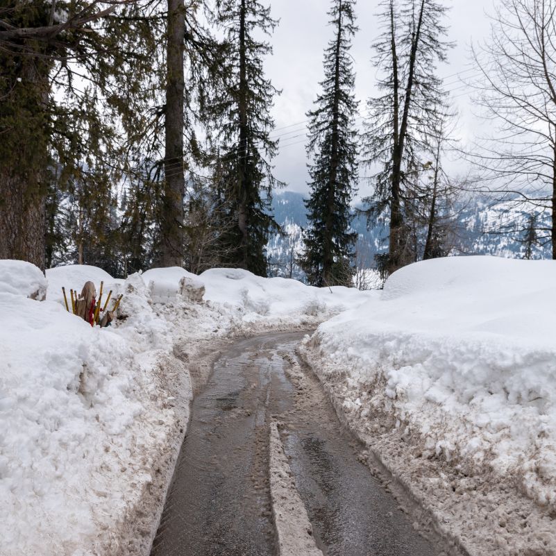 How Do Winter Road Closures Change Where You Should Book?