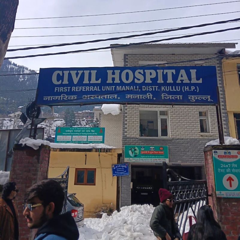 Is There a Hospital Open 24 Hours in Manali?