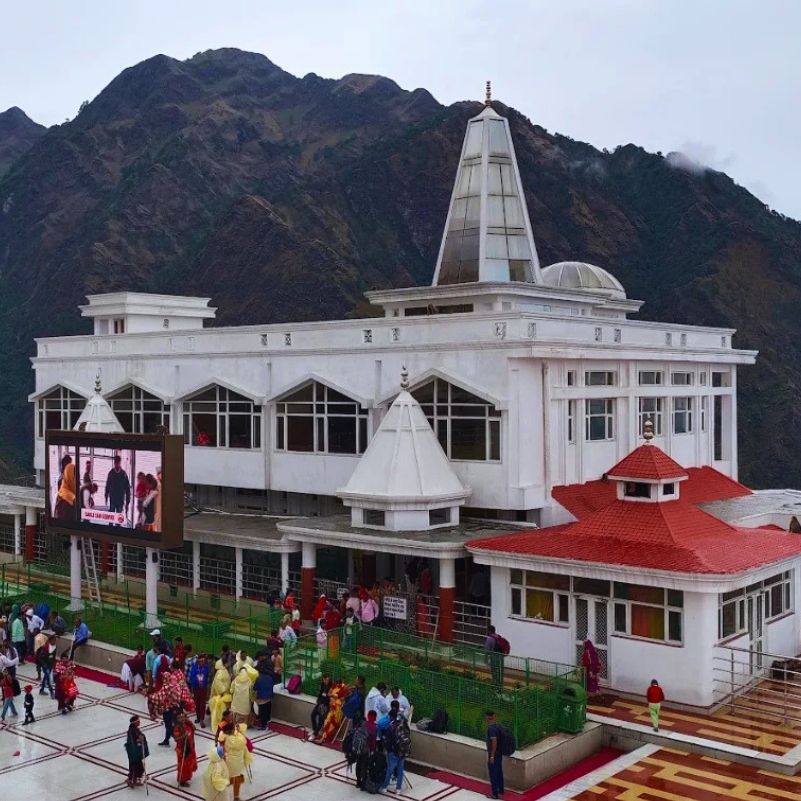 Sacred Mata Vaishno Devi Bhawan nestled in the Himalayan mountains.jpg