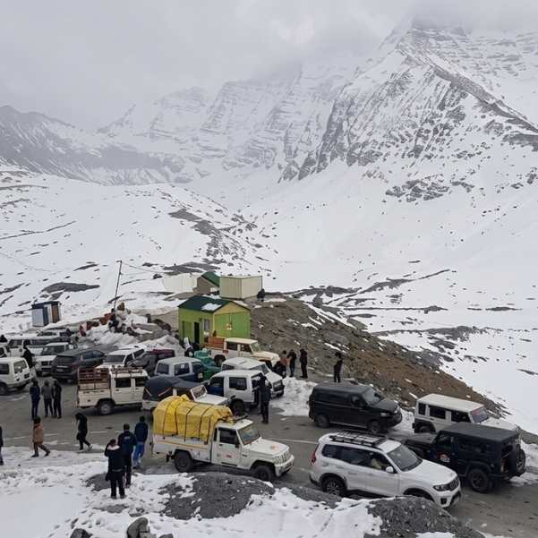 Shinkula Pass Road Status in May