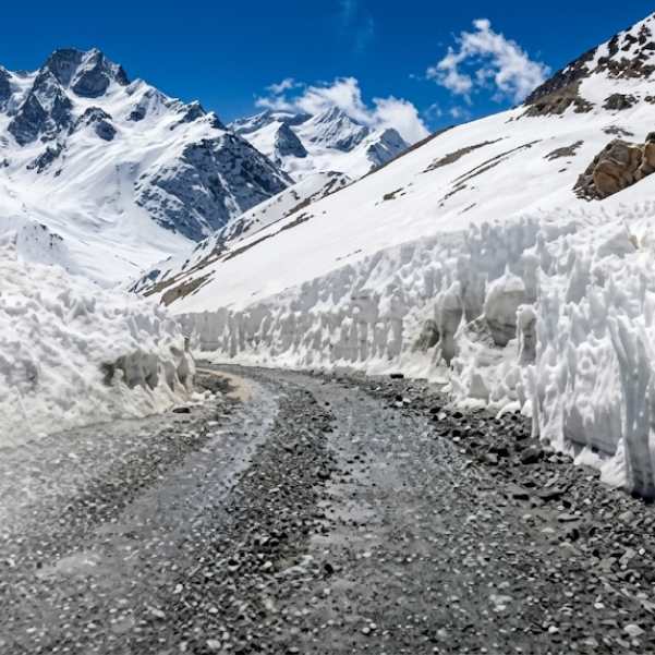 How to Check Shinkula Pass Road Status Before Planning.jpg