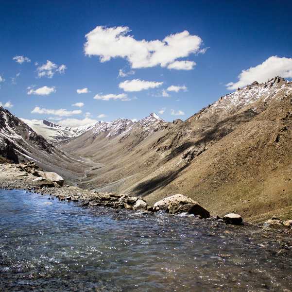 Should You Visit Only Khardung La or Continue to Nubra Valley.jpg