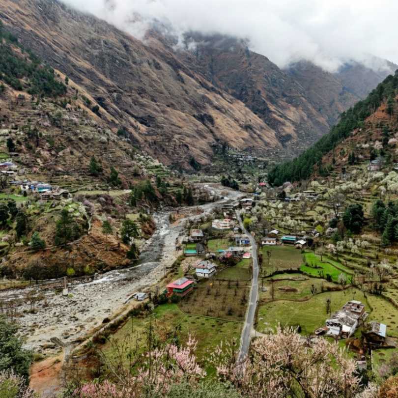 Things to Do in Jibhi in April.jpg