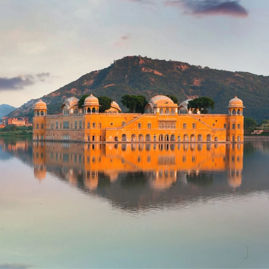 Udaipur Mount Abu Tour With Nakki Lake and Dilwara Temples.webp