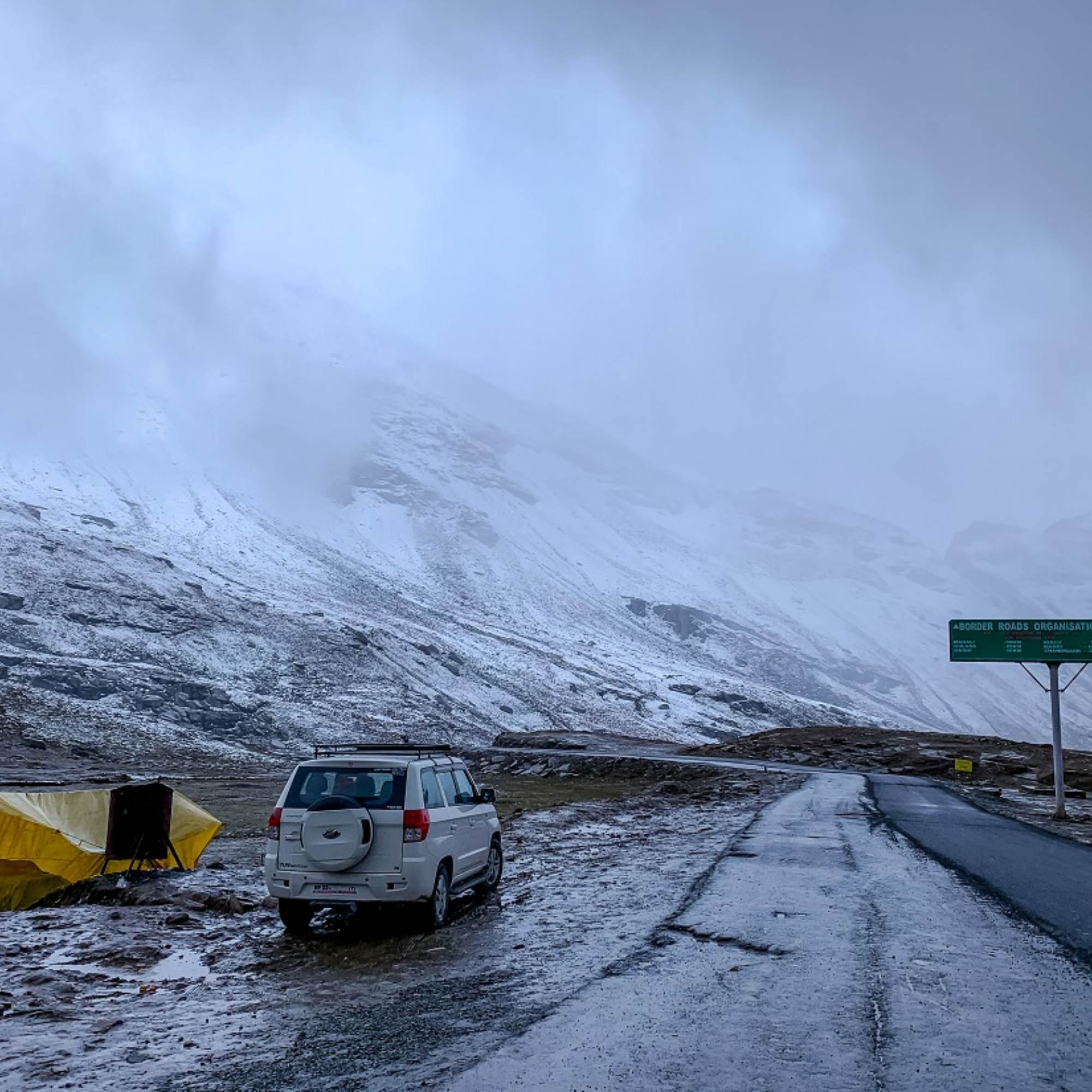 Is Snow Guaranteed at Rohtang Pass?