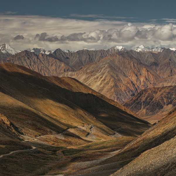 How Long Should You Stay at Khardung La Top.jpg