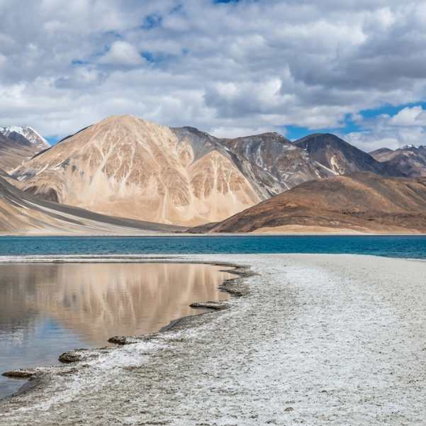 Important Travel Tips Before Choosing Your Route to Leh.jpg