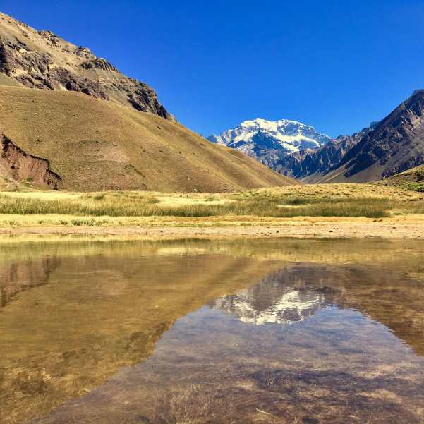 Budget Comparison_ Chandratal vs Pangong.jpg