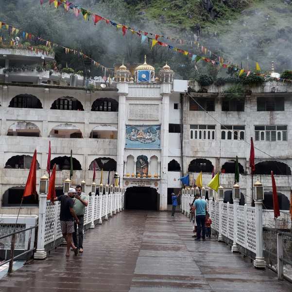Manikaran Sahib.jpg