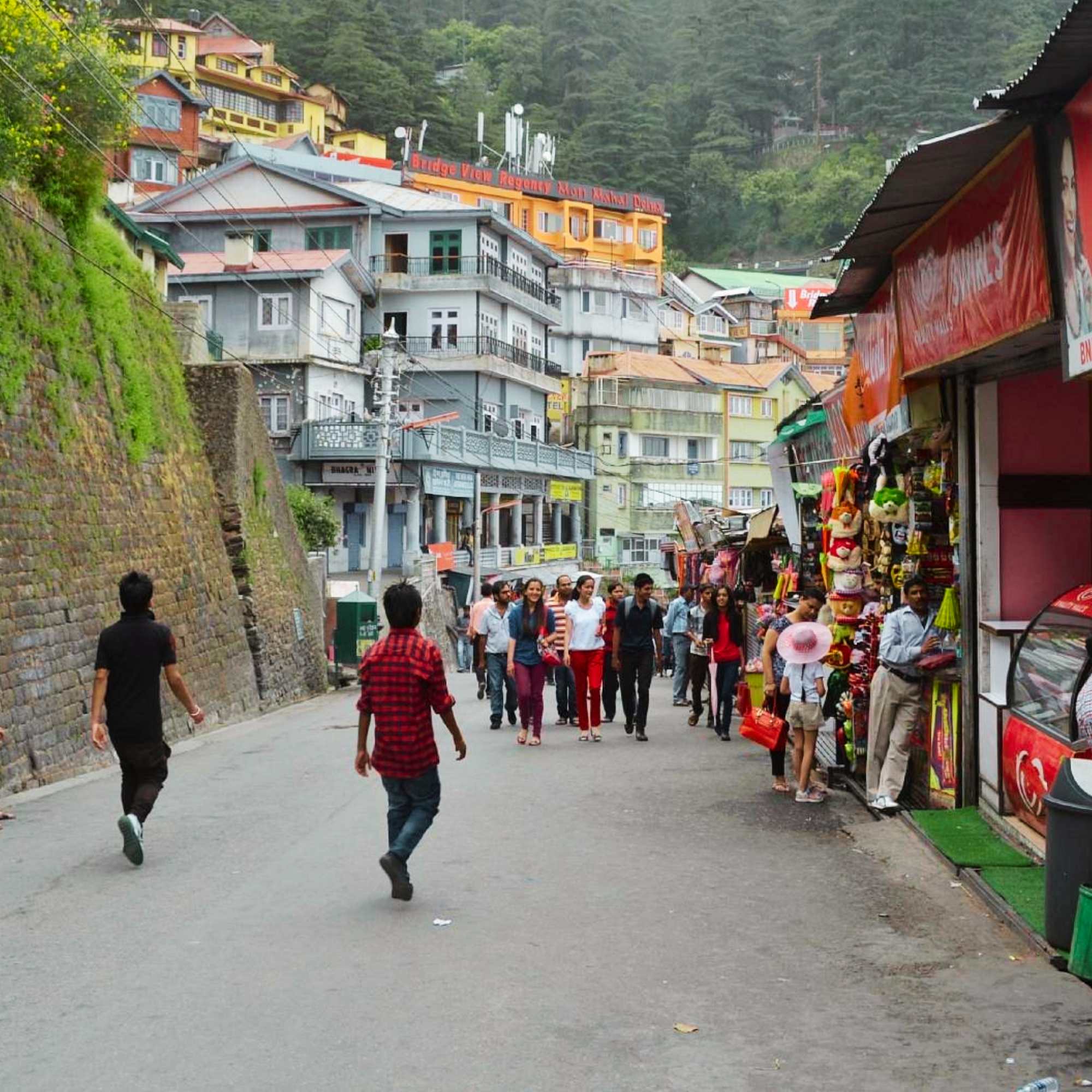 Are Wheelchairs Available on Shimla Mall Road?