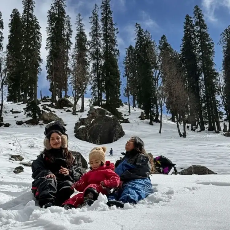 Manali Solang Sissu Sethan Snow Trip With Kasol.webp