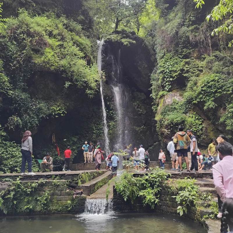 Is this trip safe for couples, families and solo travellers?