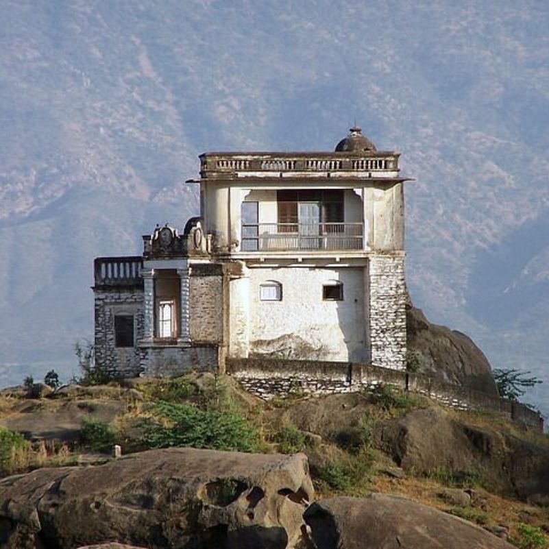 Is Mount Abu realistic as a day trip from Udaipur.jpg