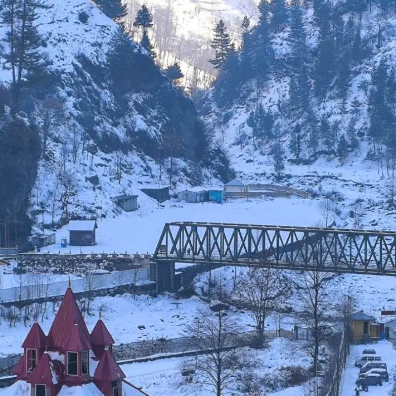 Snowfall in Kashmir