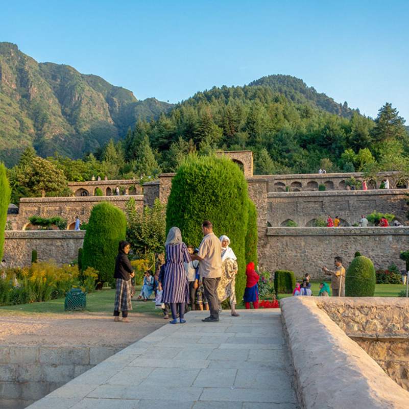 Mughal Gardens and Pari Mahal.jpg