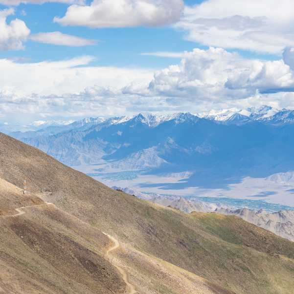 What to Pack for Khardung La in September.jpg