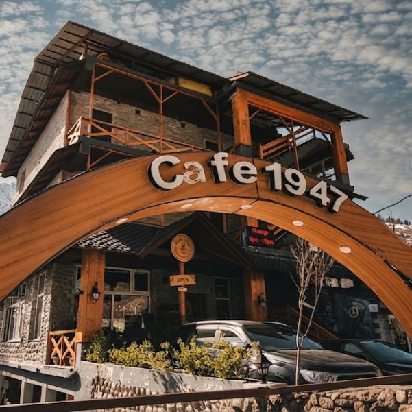 Cafe 1947.jpg