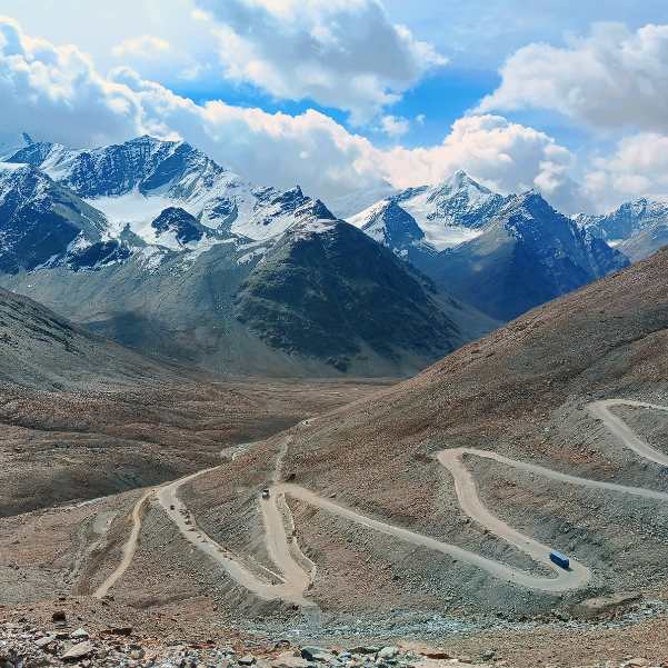 What Are the Best Things to Do in Leh Ladakh.jpg
