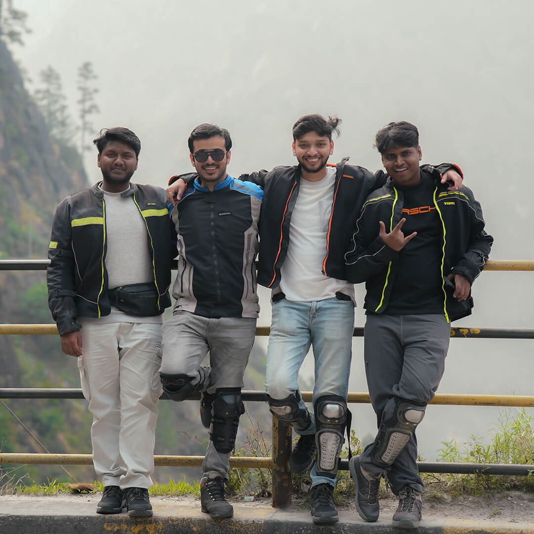 Is Chanshal Pass Safe in June for Couples, Families and Groups?