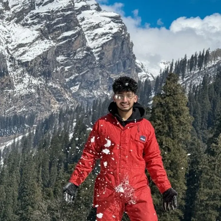 Manali Solang Sissu Sethan Snow Adventure.webp