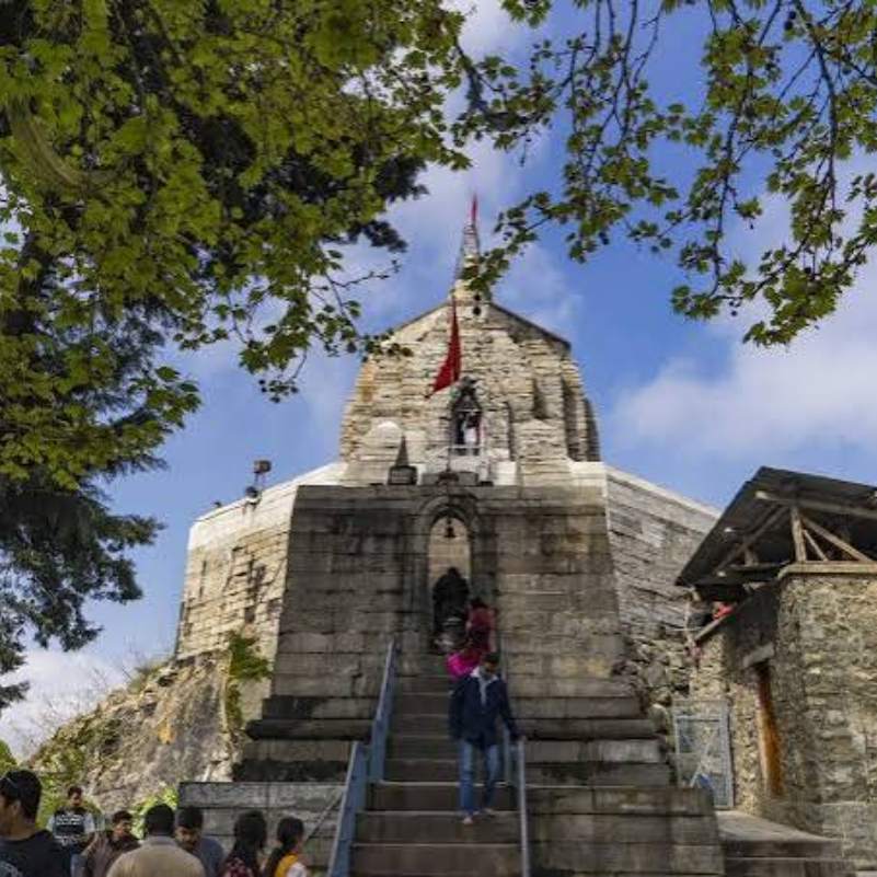 Shankaracharya Hill, Hazratbal and old Srinagar.jpg
