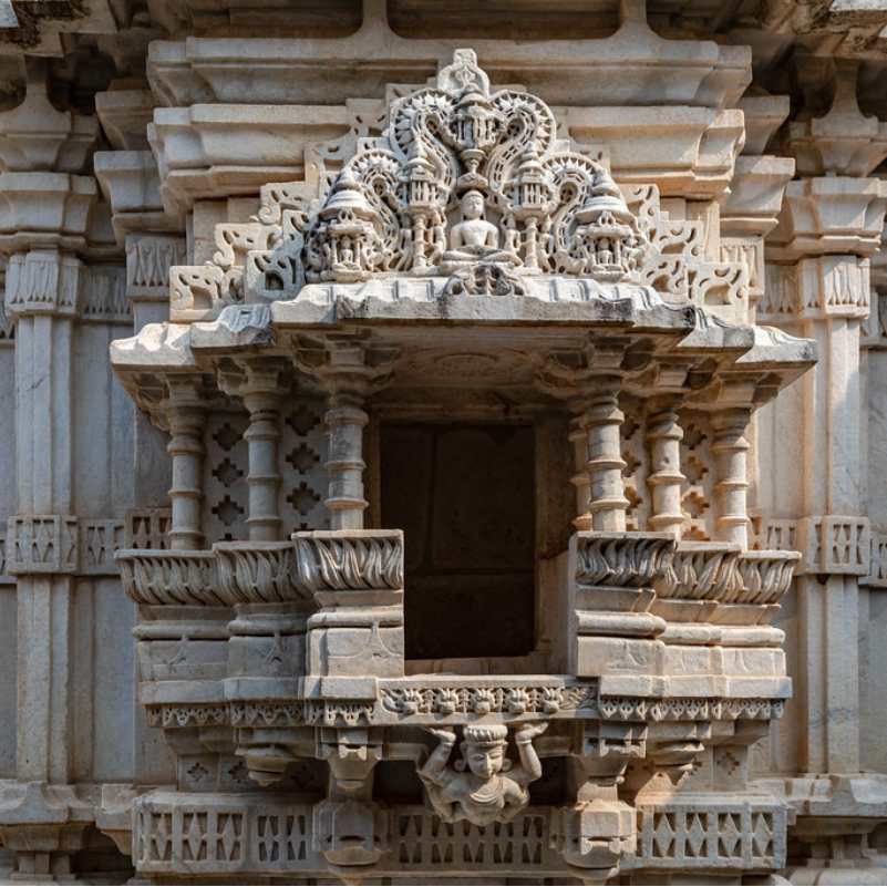 Historic Jain temple architecture in Ranakpur Rajasthan.jpg