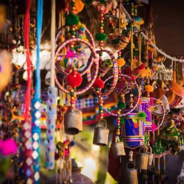 How Much Should You Pay When Shopping in Udaipur.jpg