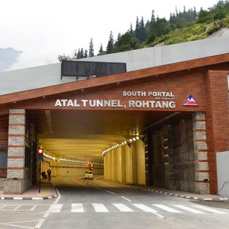 Road leading into the Atal Tunnel from the south portal at Dhundi on NH 3