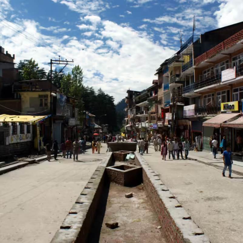 Crowded marketplace on Manali’s Mall Road.jpg