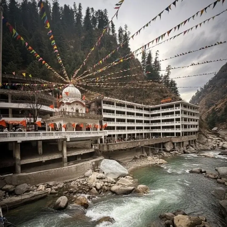 Weekend Trip To Manikaran, Kasol & Tosh