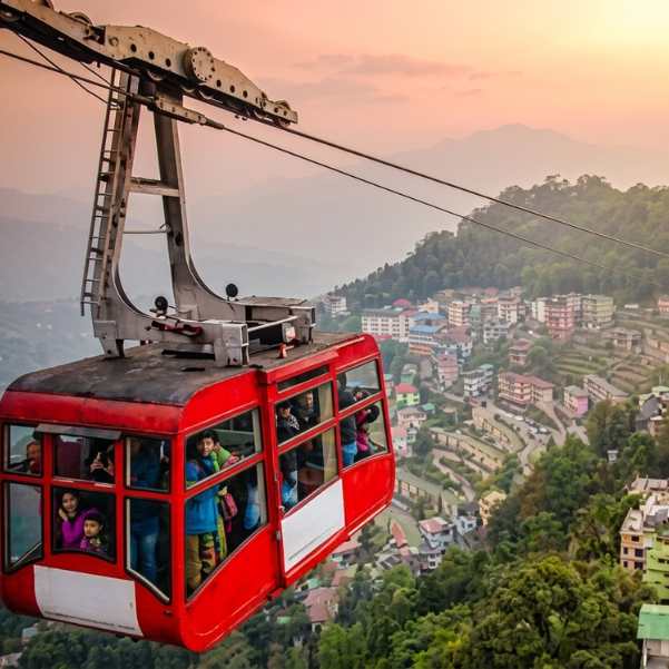 dharamshala in april