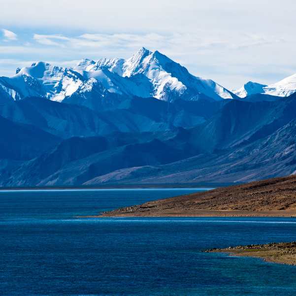 Which Lake Is More Beautiful_ Pangong's Drama or Tso Moriri's Peace.jpg