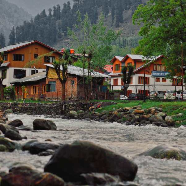 Top 15 Offbeat Places Near Manali You Must Visit in 2026.jpg