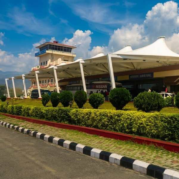 Nearest Airport and Railway Station for Dharamshala.jpg