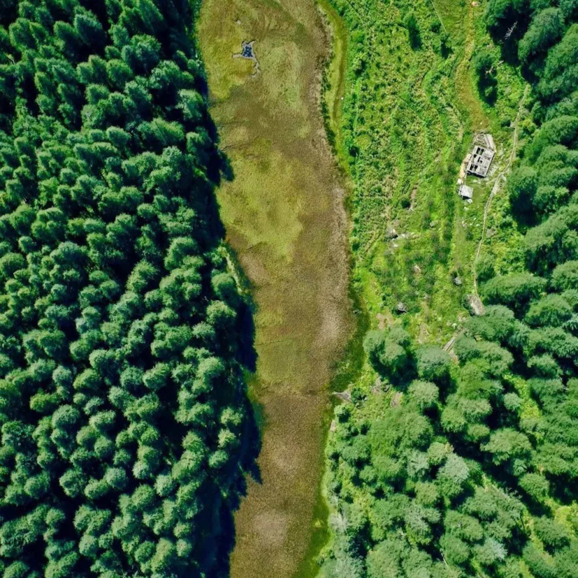 Pundrik Rishi Lake