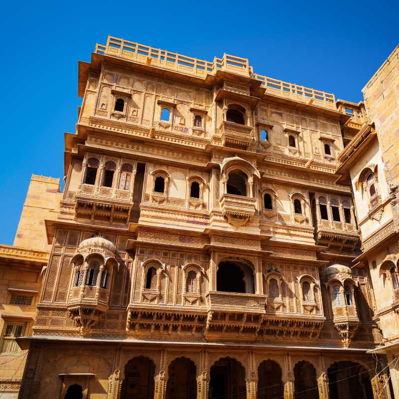 Evening cultural performance at Bagore Ki Haveli Udaipur.jpg