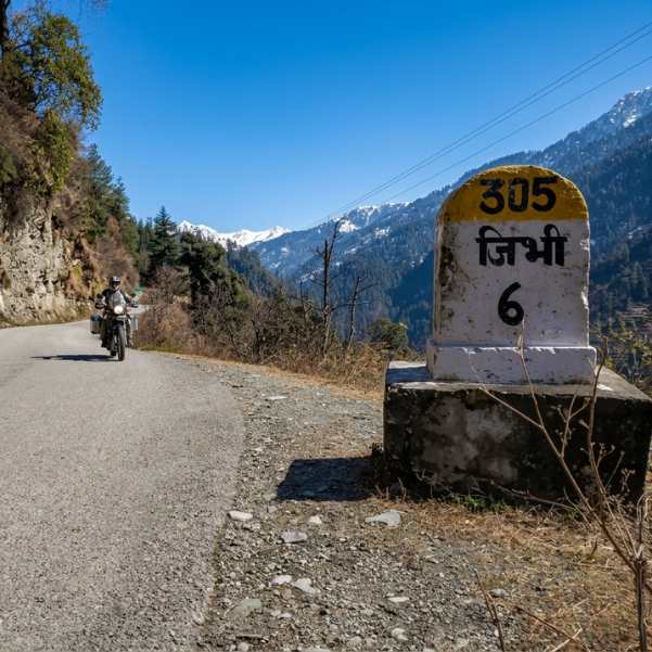 How to Reach Jibhi Easily from Delhi and Chandigarh.jpg