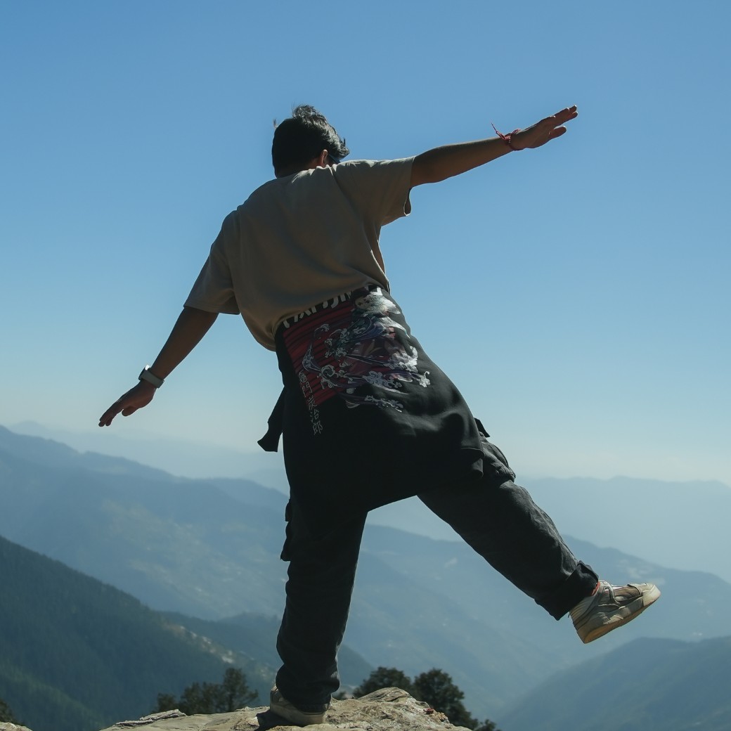 Best Jibhi Tirthan Valley & Jalori Pass Weekend Tour From Delhi