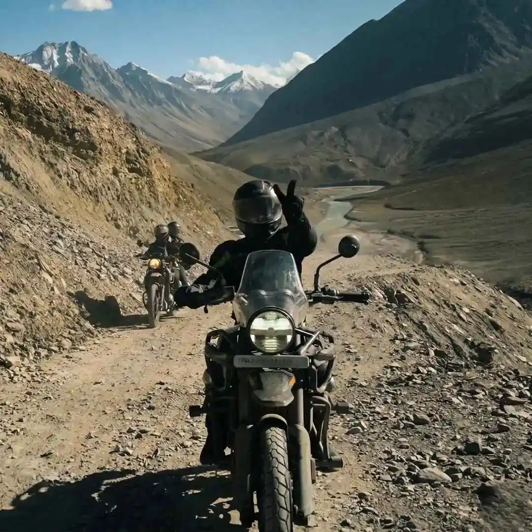 Spiti-Bike-Trip-From-Manali-With-Chandratal.webp