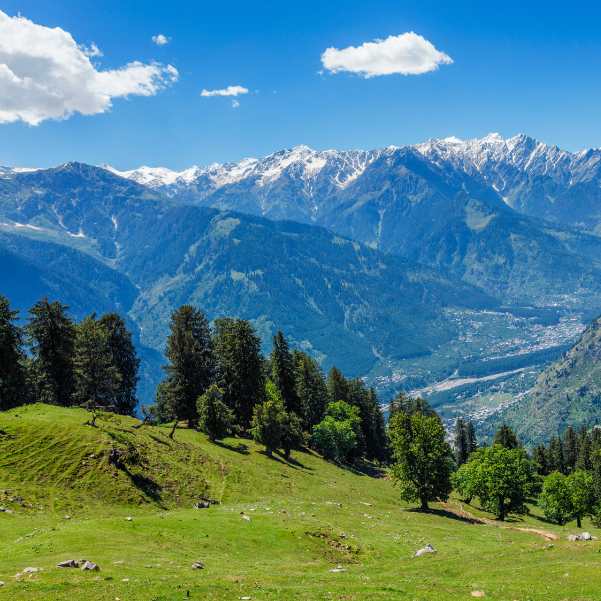 How to Reach Solang from Manali in March.jpg