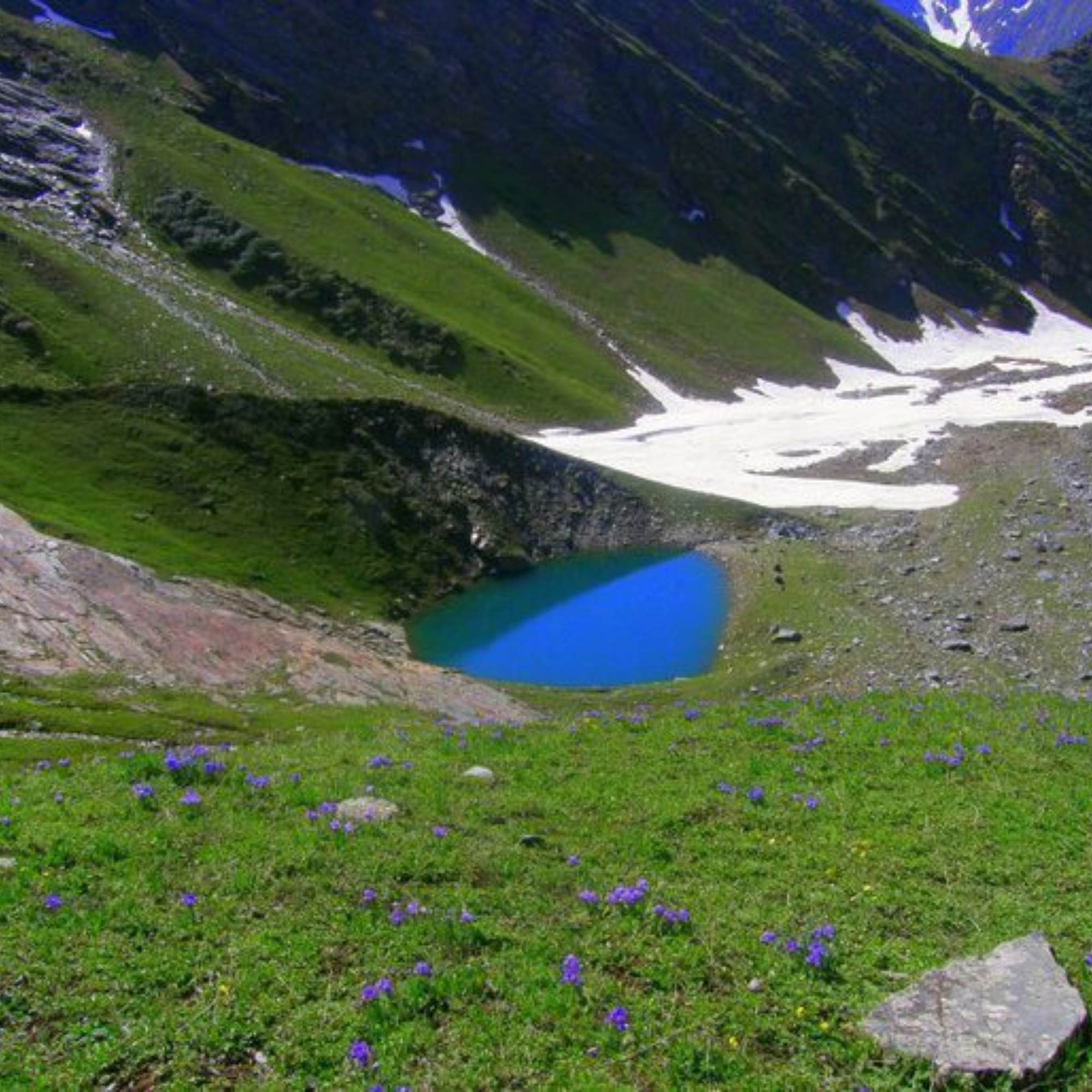 River crossing on the Beas Kund Trek near Solang Valley