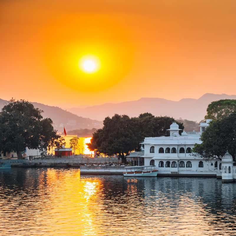 Scenic Lake Pichola boat ride surrounded by Udaipur palaces.jpg
