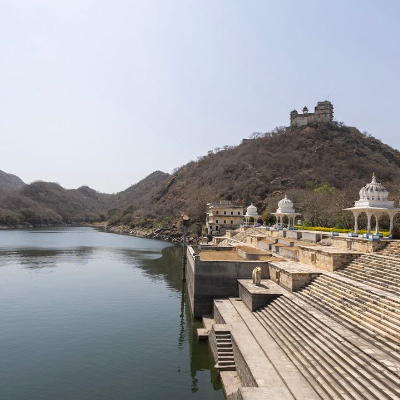 Is Jaisamand Lake a good relaxed day trip from Udaipur.jpg