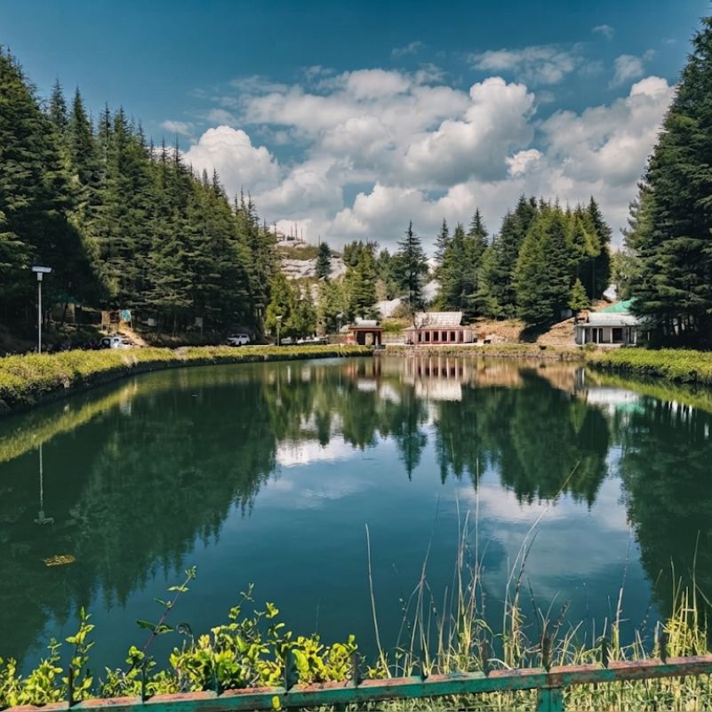 Tani Jubbar Lake.jpg