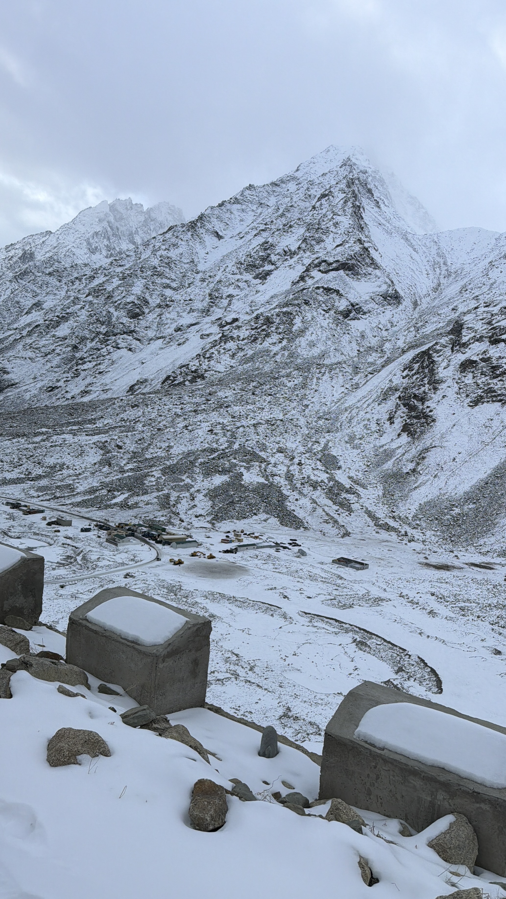 owais khan — photo 1