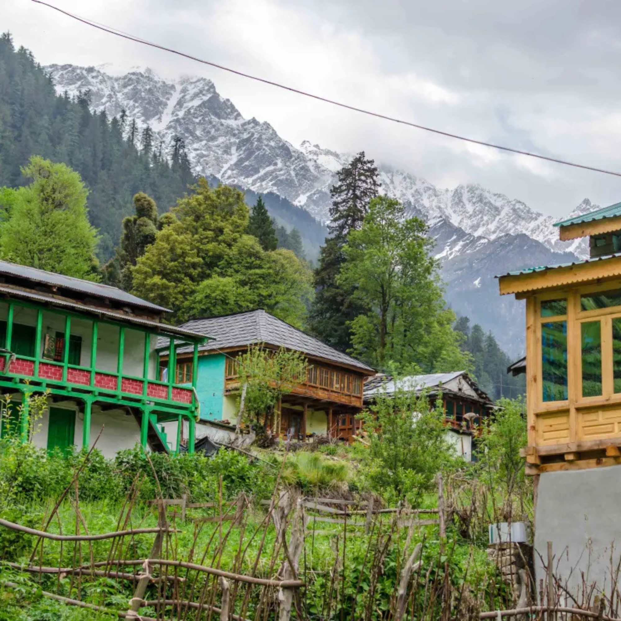 Delhi to Kasol Trip Cost: Budget, Mid-Range and Cab Sharing